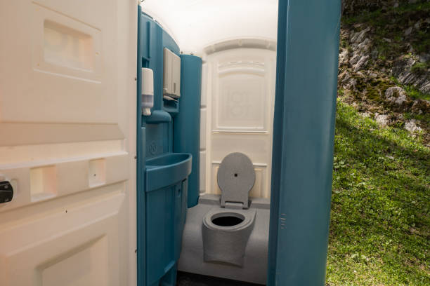 Best Affordable porta potty rental  in Bolindale, OH